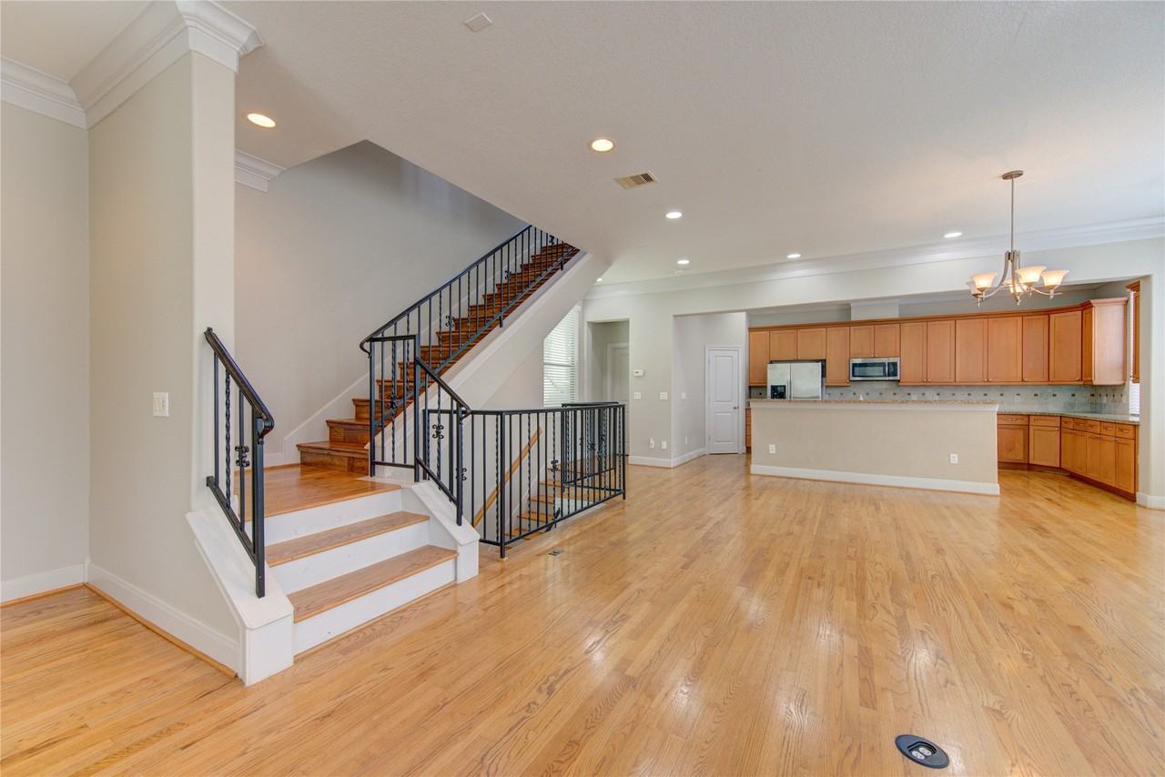 1706 Mcdonald St #1706 - Photo 2 of 45