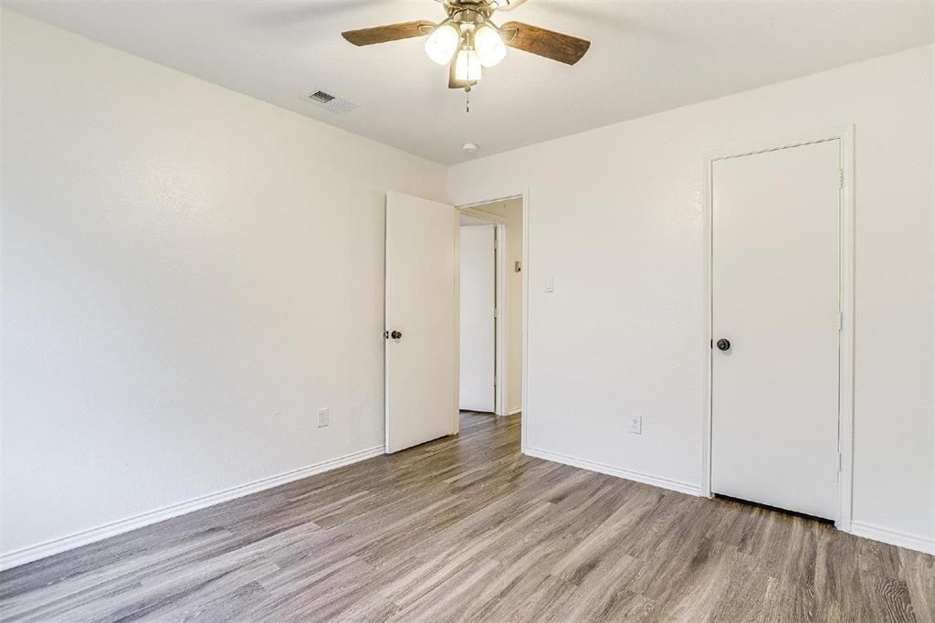 2226 Washington Ave #2226 - Photo 4 of 16