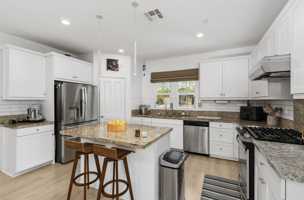 featured image of 67505 Rio Naches Rd #67505