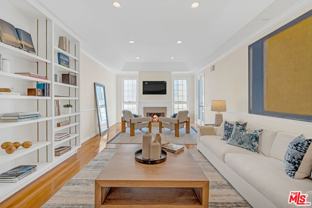 1370 Kelton Ave - Photo 1 of 1