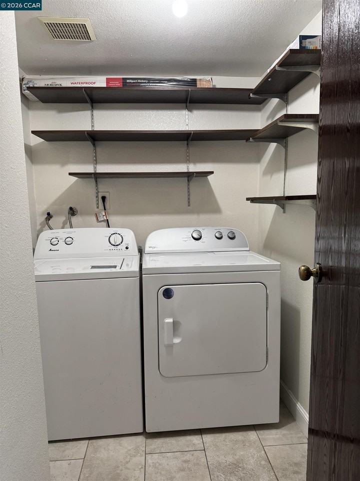 1725 Landana Dr #1725-7 - Photo 4 of 21