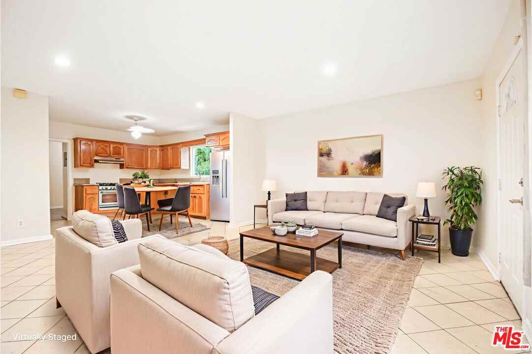 3660 Halldale Ave #3660 - Photo 4 of 10