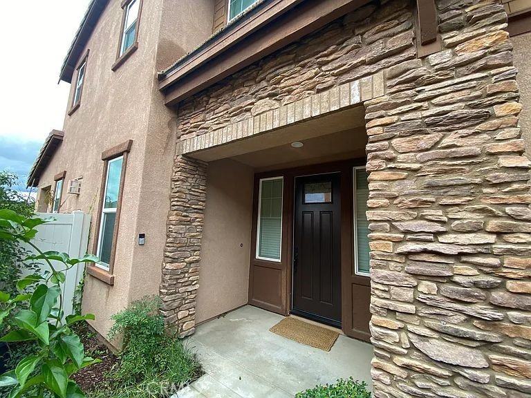 338 Ventasso Way #338 - Photo 4 of 9