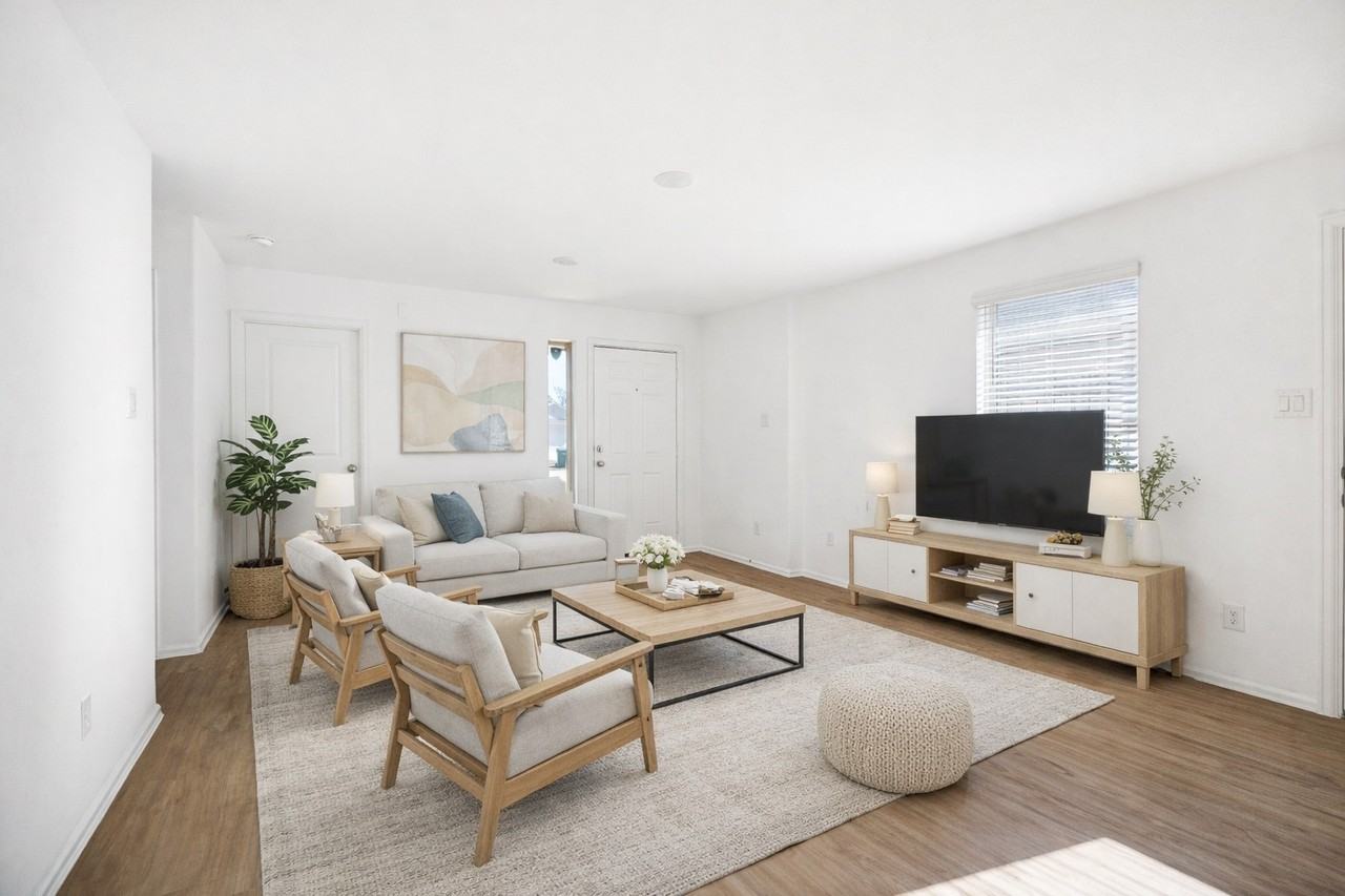 19642 Rupetti Dr #19642 - Photo 2 of 14