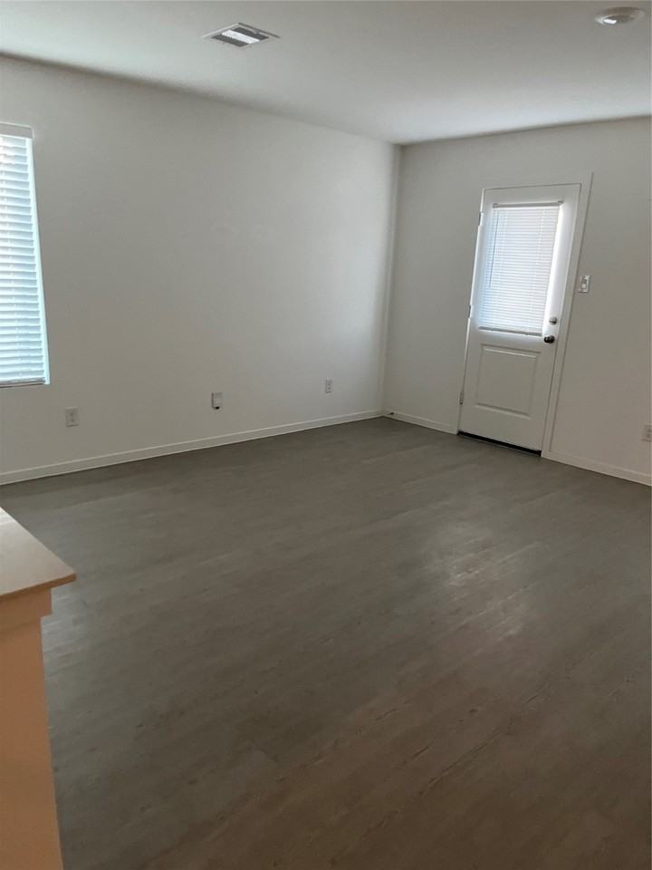 21119 Vercelli St #21119 - Photo 2 of 18