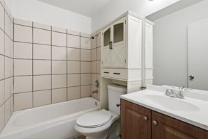 featured image of 1716 Benttree Dr #1716C
