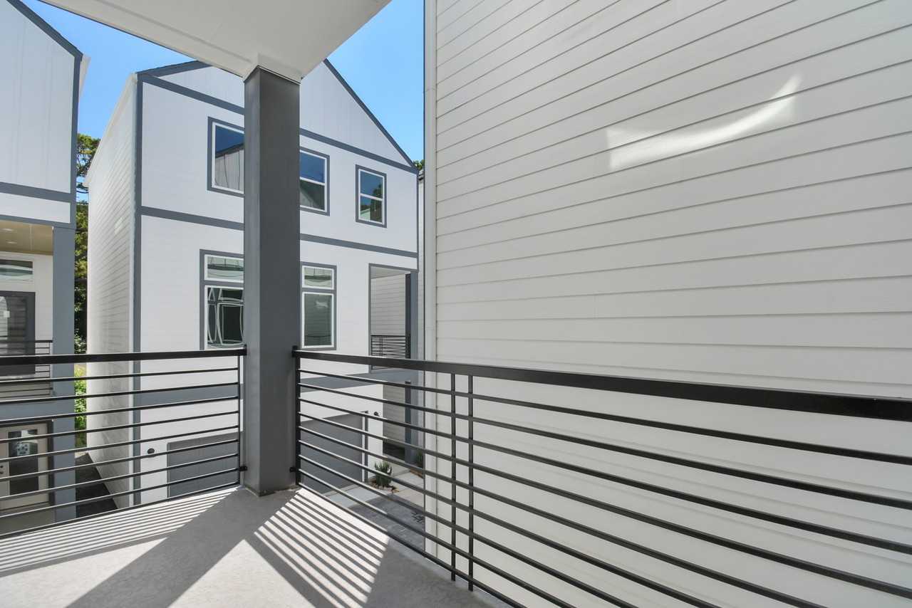 420 Janisch Rd #420B - Photo 3 of 24