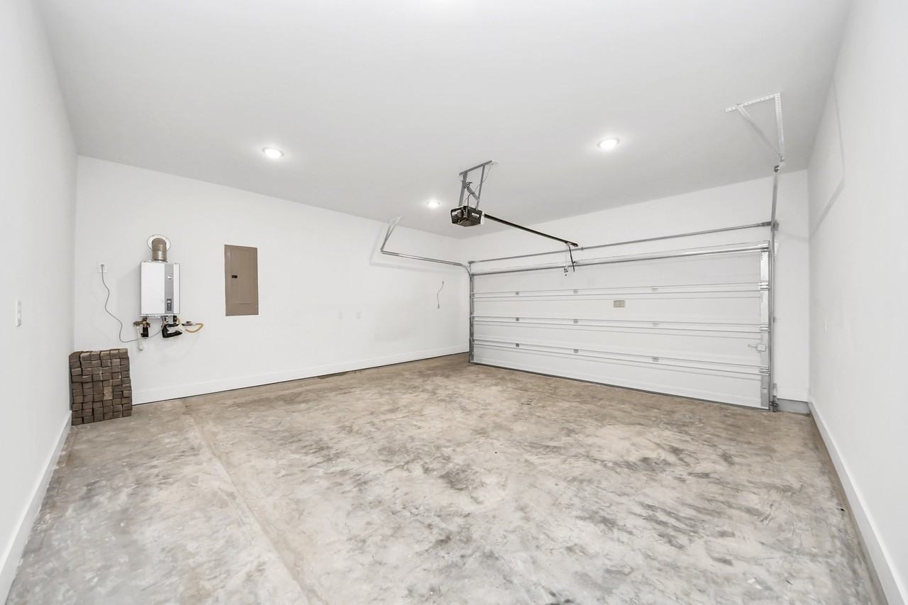 1420 Shaded Rock Dr #1420 - Photo 5 of 25