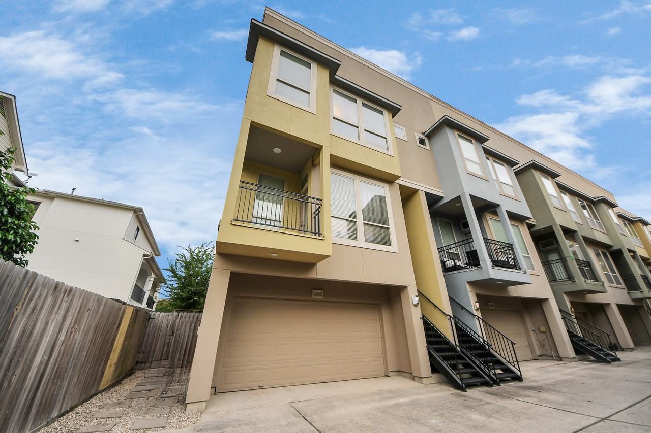 5526 Crooms St #5526 - Photo 6 of 49