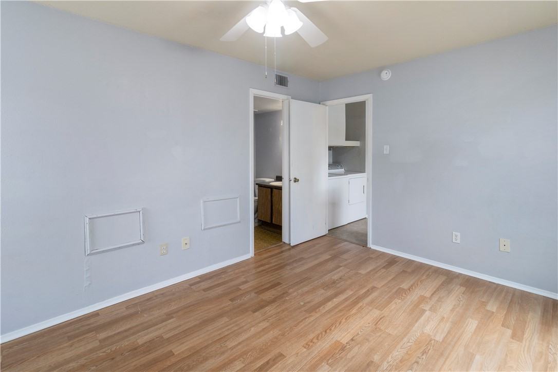 1014 Autumn Cir #1014A - Photo 7 of 16