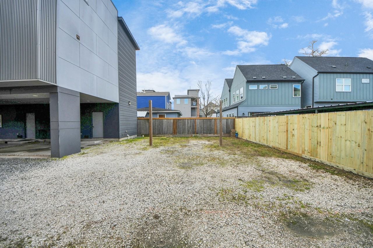 1708 Winter St #1708C - Photo 4 of 29