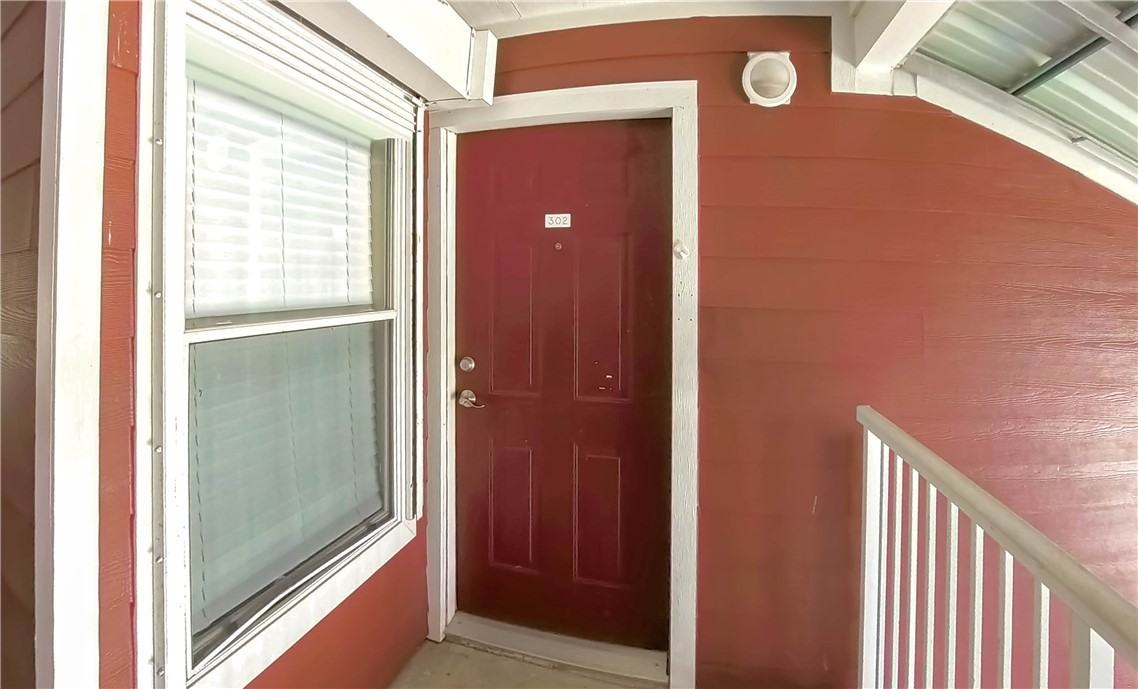 523 Southwest Pkwy #523-302 - Photo 3 of 10