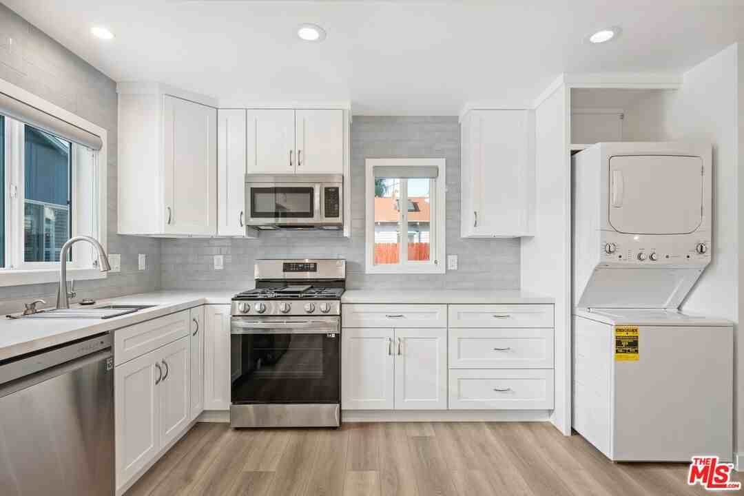 3924 Michael Ave #3924 - Photo 5 of 17