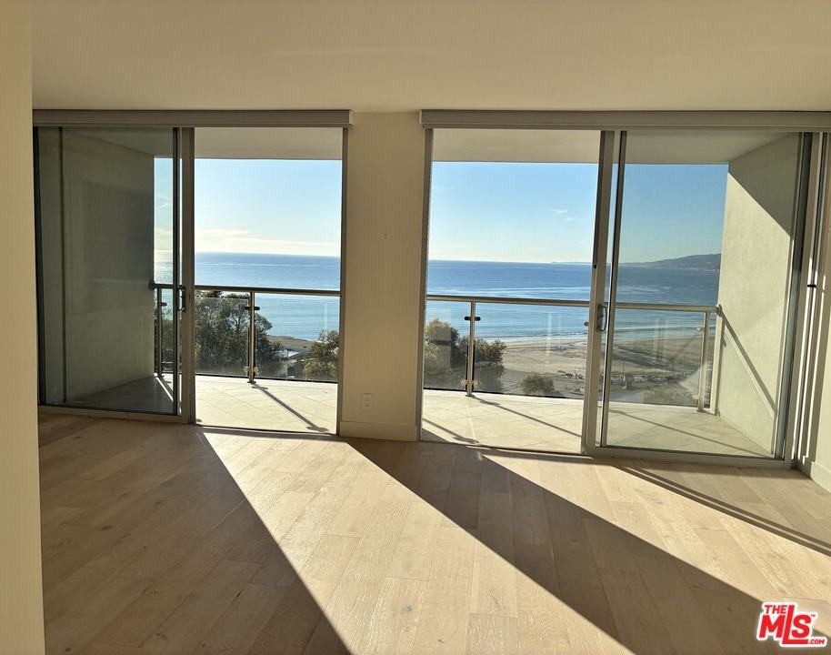 201 Ocean Ave #201707P - Photo 7 of 22