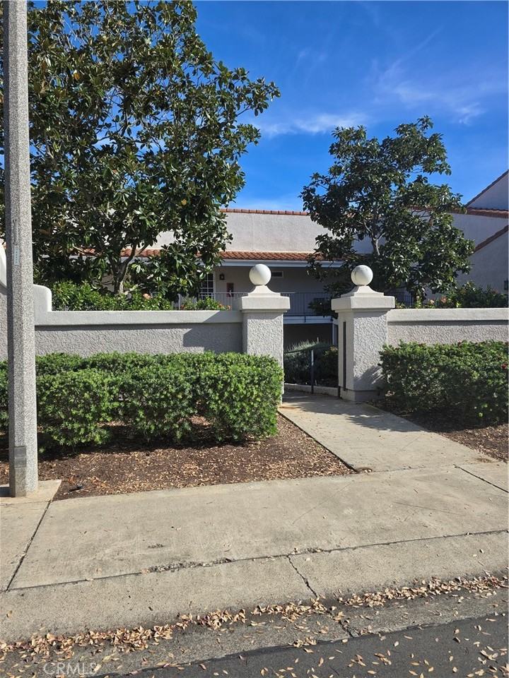 3495 Monte Hermoso #3495O - Photo 3 of 14