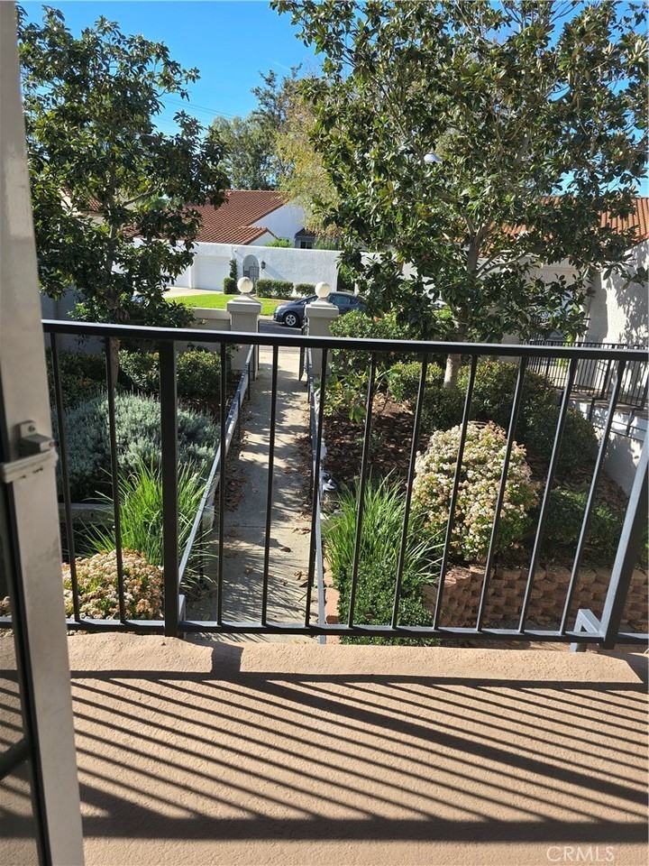 3495 Monte Hermoso #3495O - Photo 5 of 14