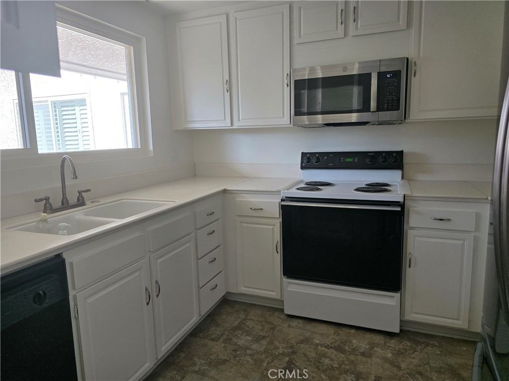 3495 Monte Hermoso #3495O - Photo 6 of 14