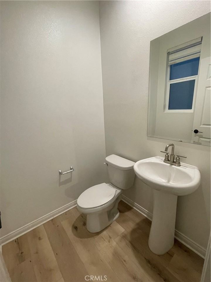 200 N Standard Ave #200 - Photo 6 of 33