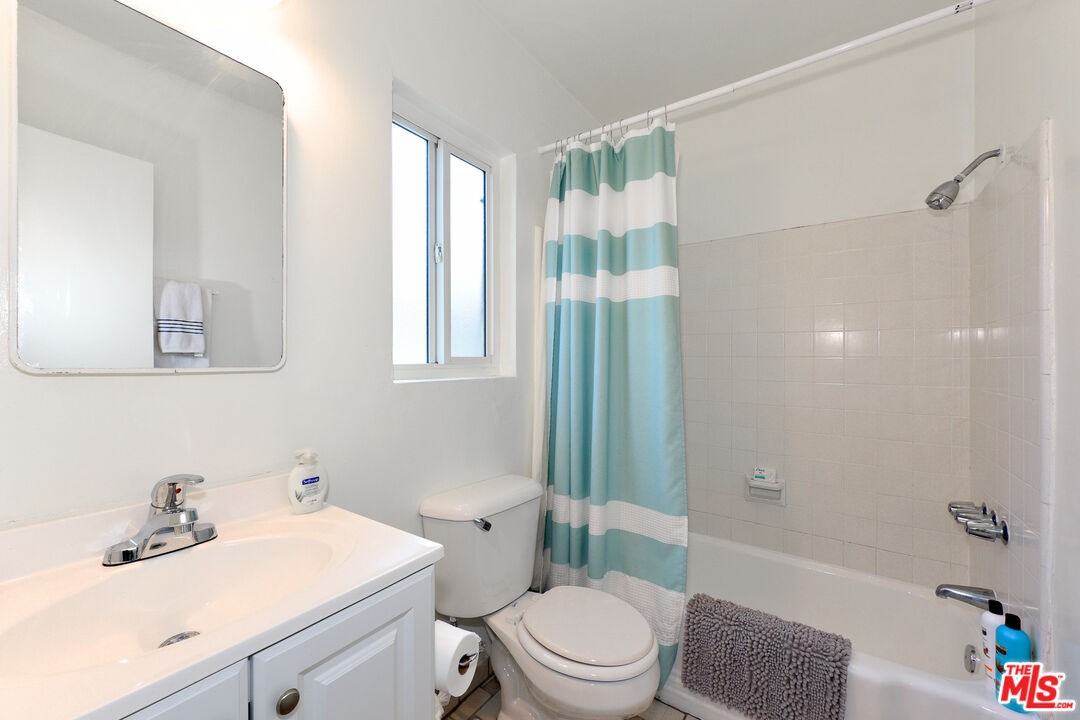 3743 Mclaughlin Ave #3743-11 - Photo 7 of 26