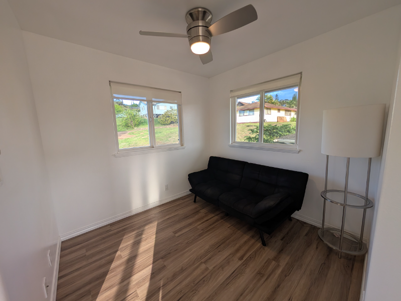 222 Hiolani St - Photo 4 of 10