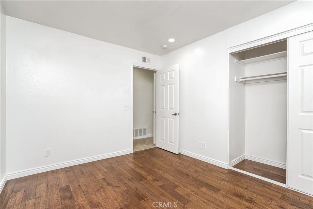 4 Aberdeen St #4 - Photo 6 of 26