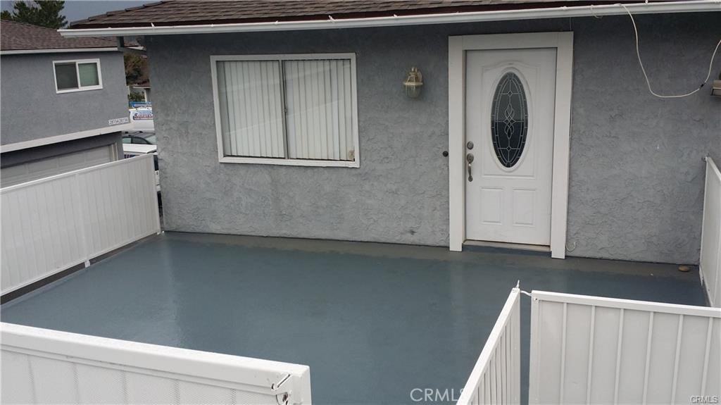 28164 Robin Ave #28164 - Photo 3 of 4