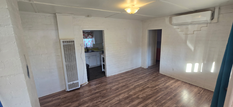 6417 East Ct #B - Photo 3 of 9