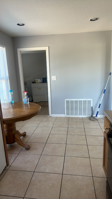 2590 Kansas Rd - Photo 5 of 6