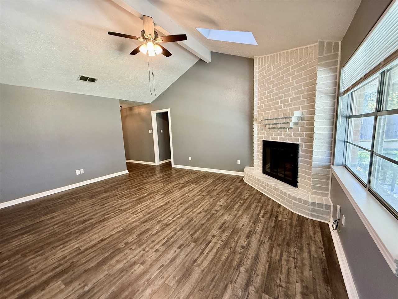 20407 Fox Haven Ln #20407 - Photo 2 of 23