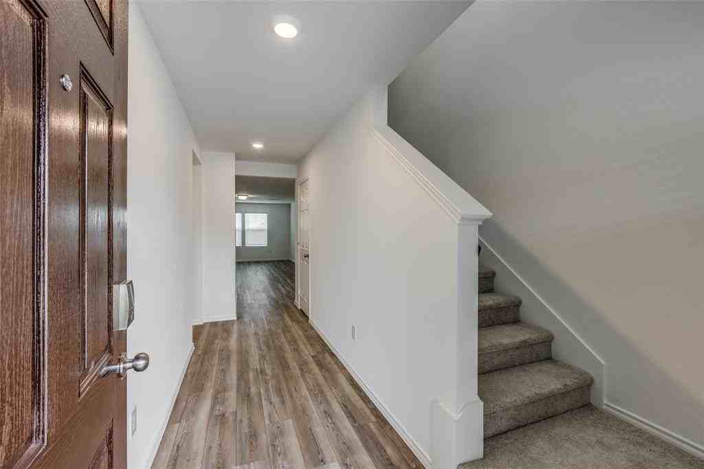 858 Breakwater Dr #858 - Photo 3 of 25