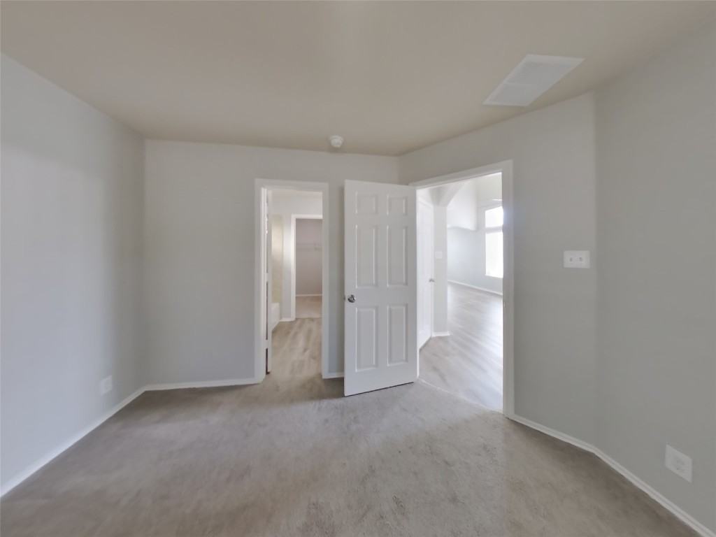 18521 Mammoth Cave Blvd #18521-2 - Photo 3 of 18