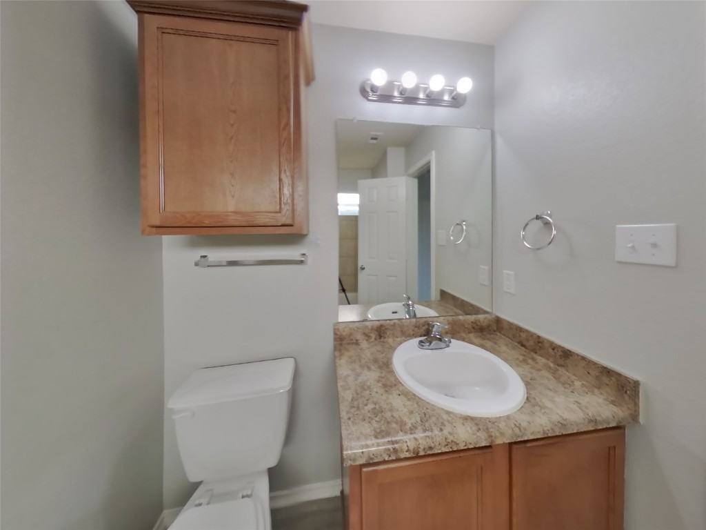 18521 Mammoth Cave Blvd #18521-2 - Photo 4 of 18