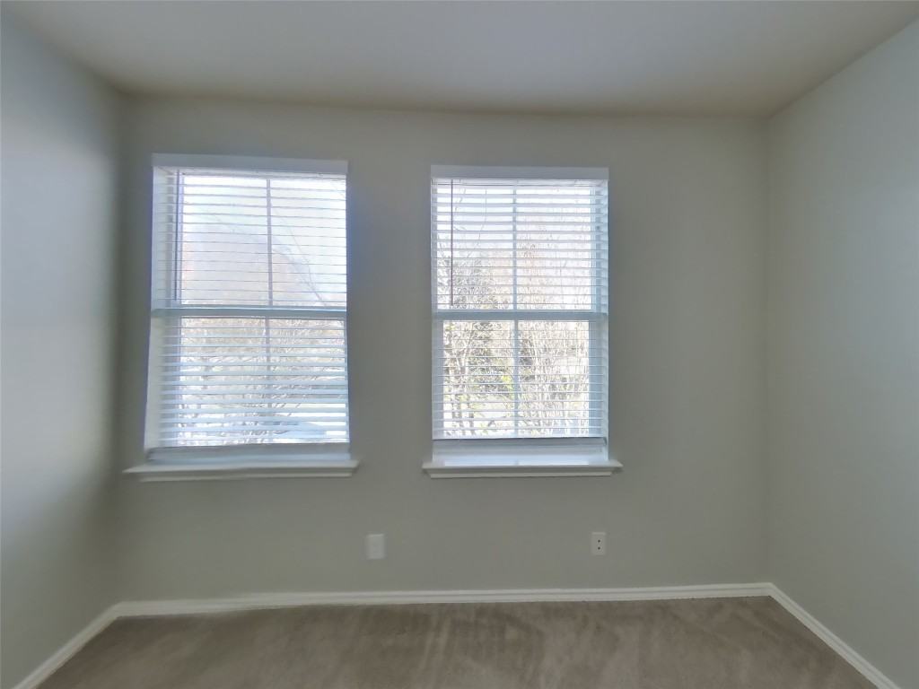 18521 Mammoth Cave Blvd #18521-2 - Photo 5 of 18