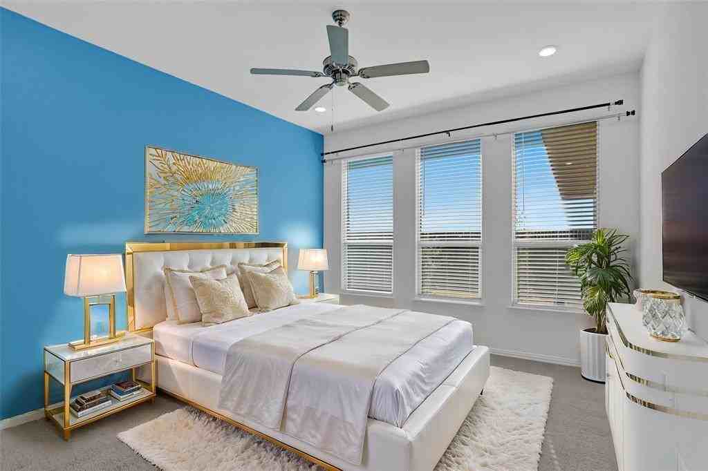 1215 Sequoia Ln #1215 - Photo 2 of 39