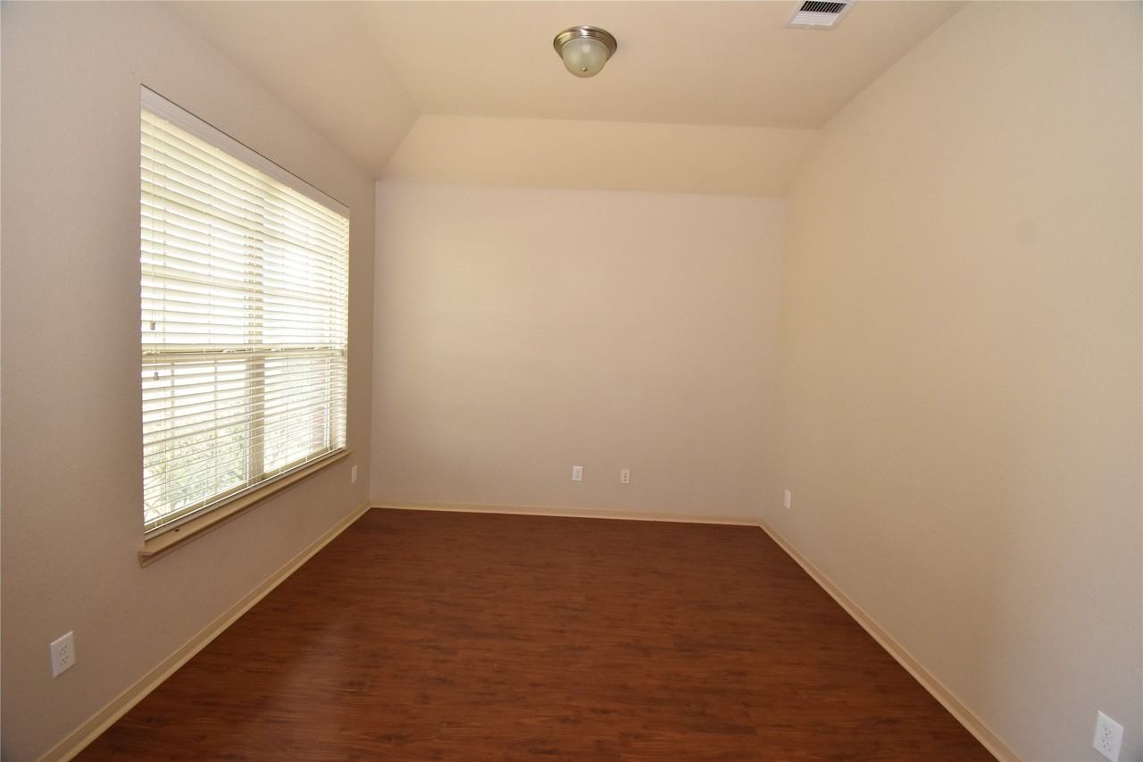 7134 Breton Bay Pass #7134 - Photo 3 of 16