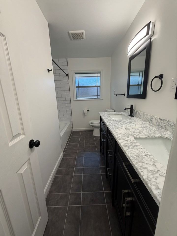 1206 Stonecrest Dr #1206 - Photo 3 of 14