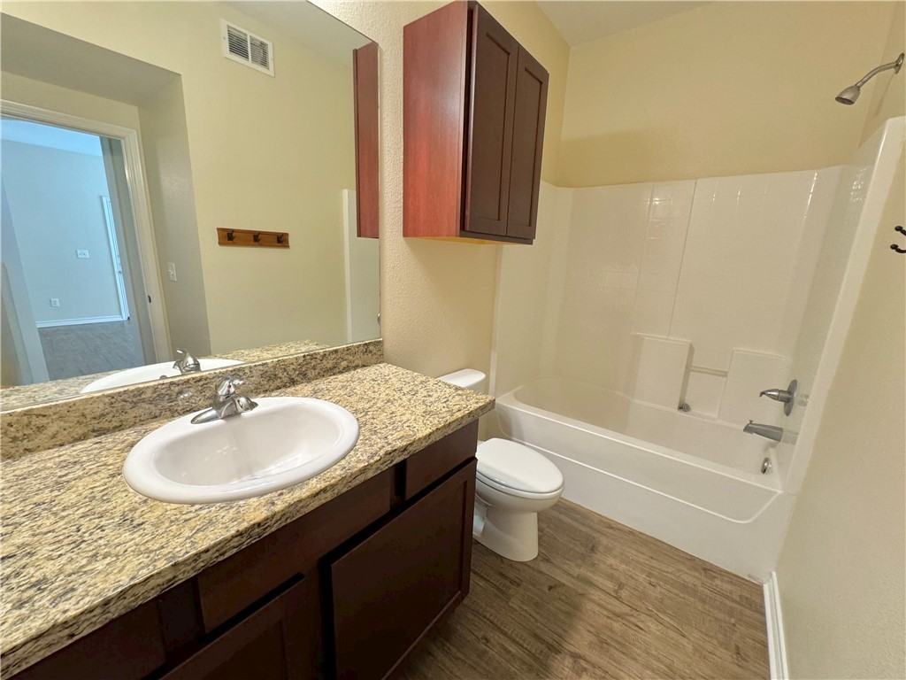 1915 Dartmouth St #1915-4026 - Photo 7 of 12