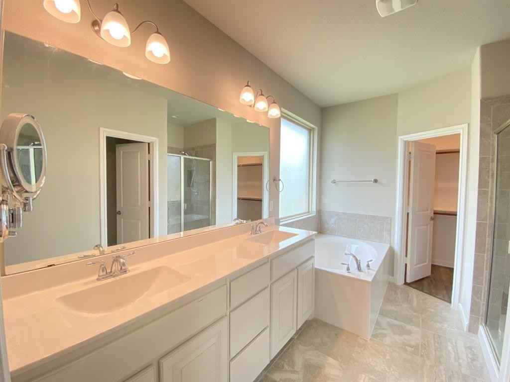 1812 Cardinal Way #1812 - Photo 3 of 20