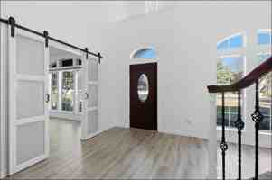 featured image of 3601 Sandhurst Dr #3601