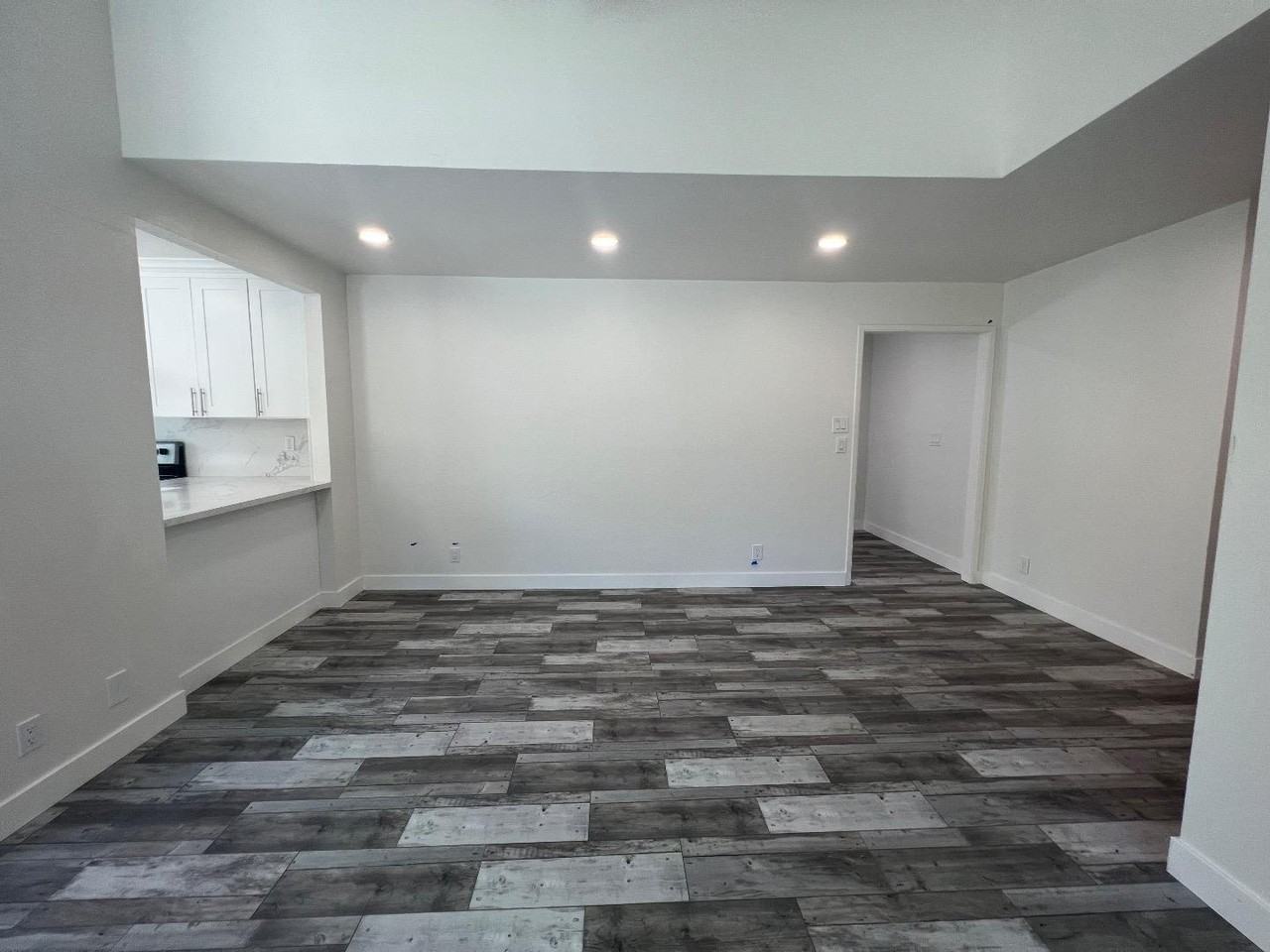 1253 Ironbridge Way #1253 - Photo 6 of 17