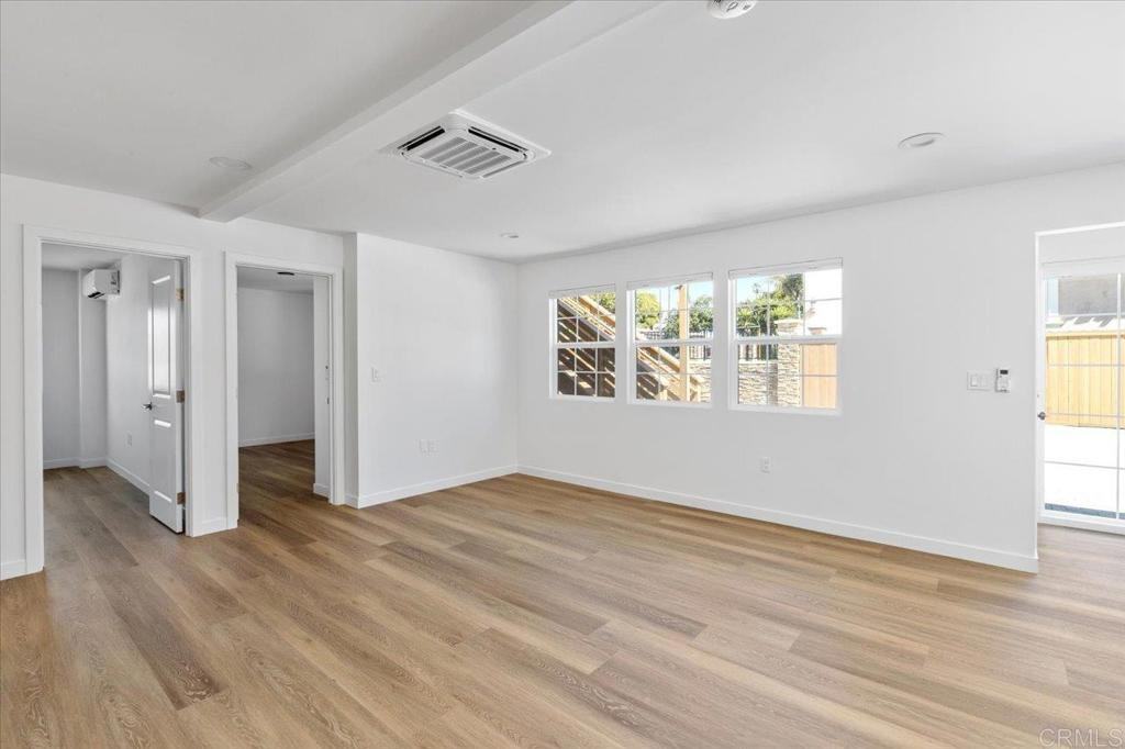 406 S Cleveland St #406 - Photo 4 of 30