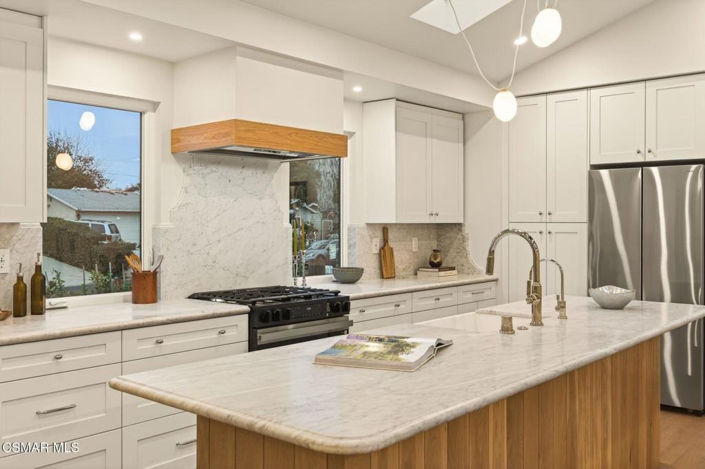 734 Calle Margarita #734A - Photo 6 of 11