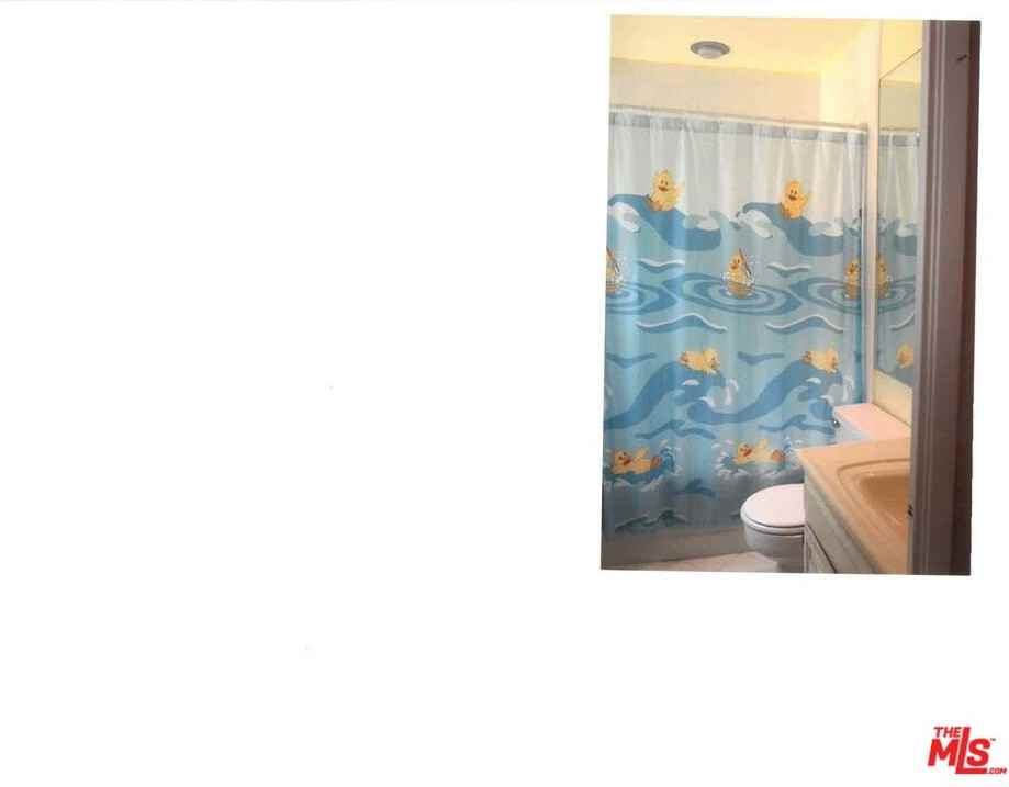 540 Kelton Ave #540-101 - Photo 7 of 16