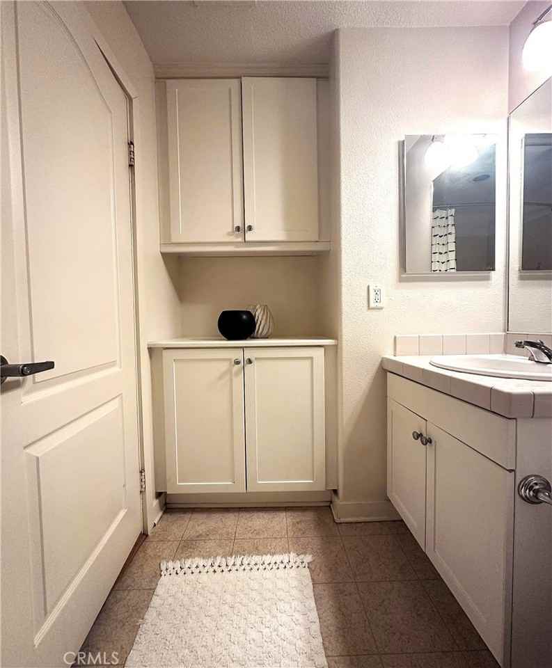 5511 W 149th Pl #5511-10 - Photo 7 of 30