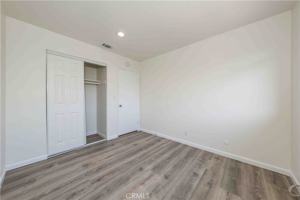 featured image of 4 Carrol Ave #4