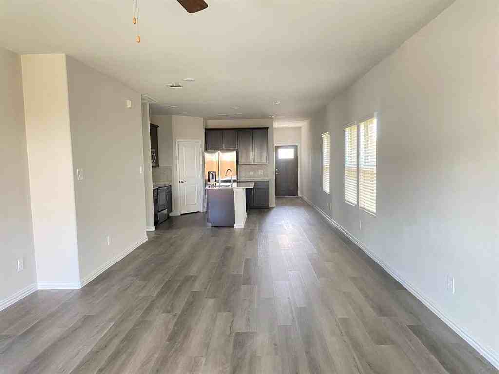 3220 Shortgrass Ln #3220 - Photo 7 of 17