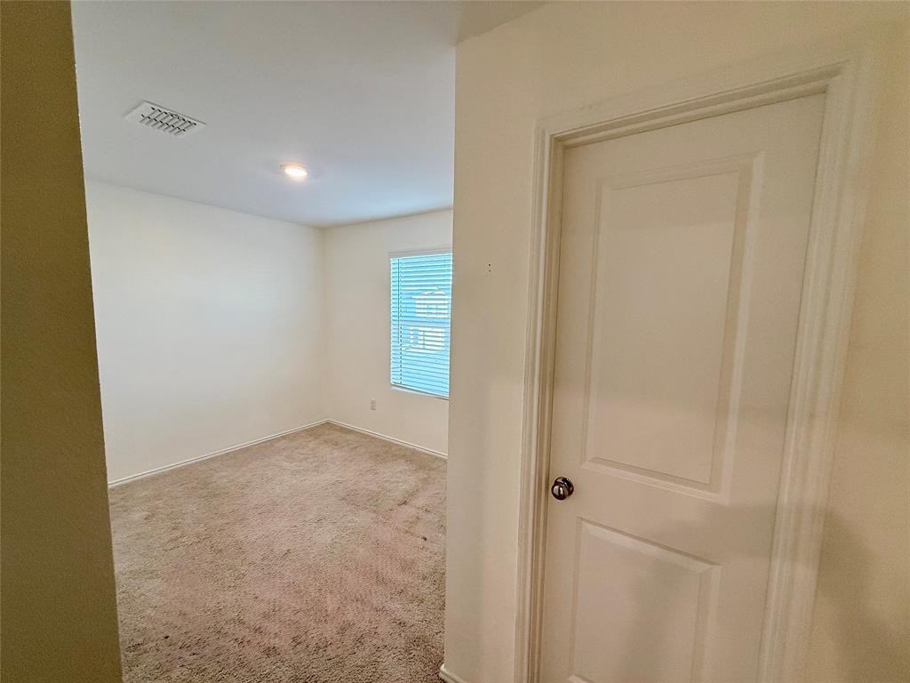 201 Boxberry Way #201 - Photo 6 of 24