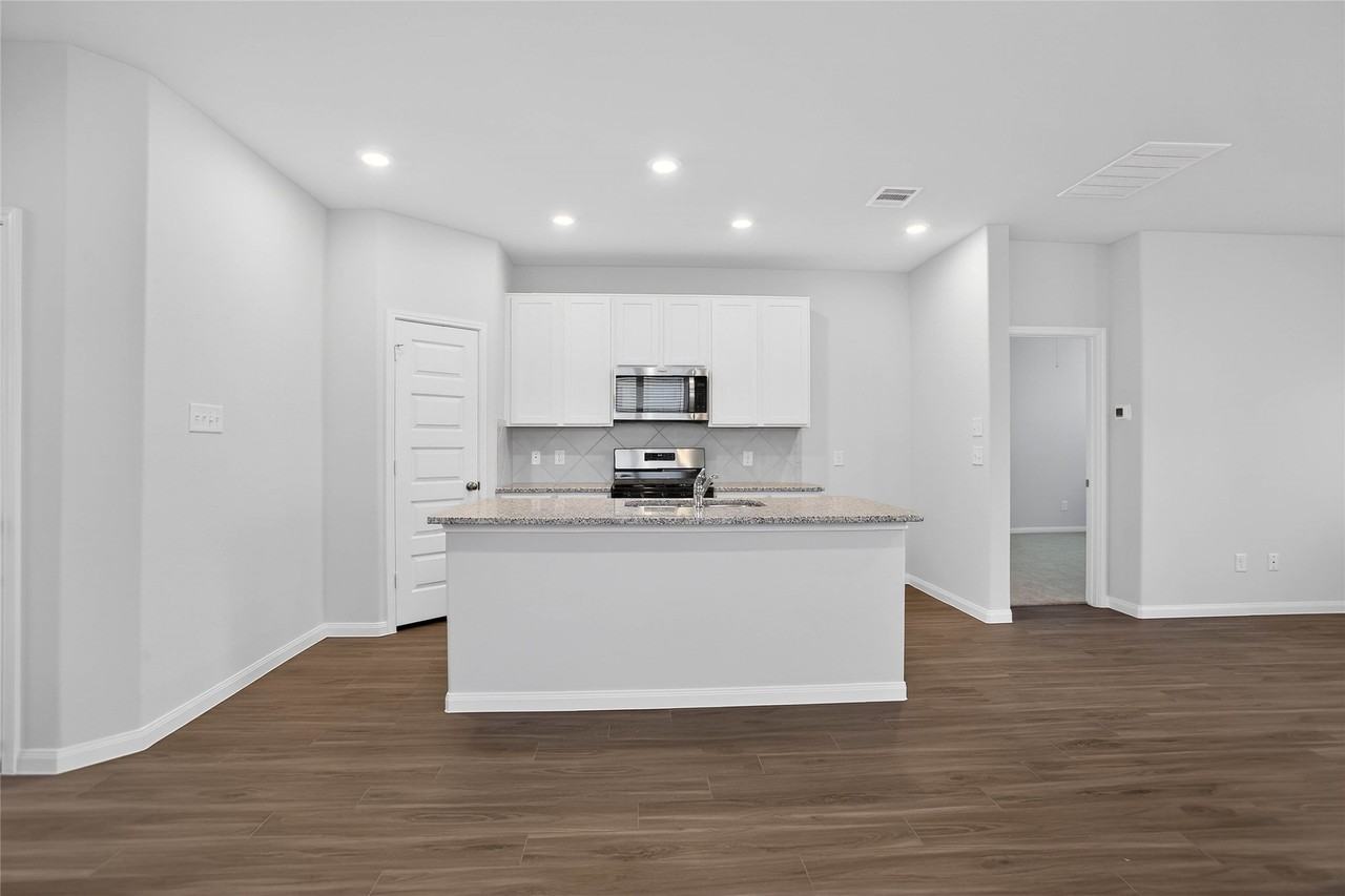 13308 Burbot Dr #13308 - Photo 6 of 31