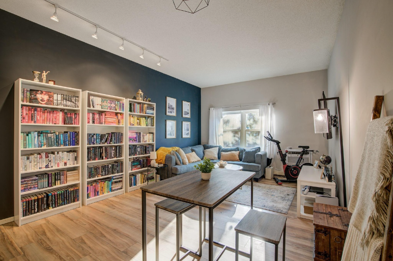 215 7th St Ne #104 - Photo 4 of 17