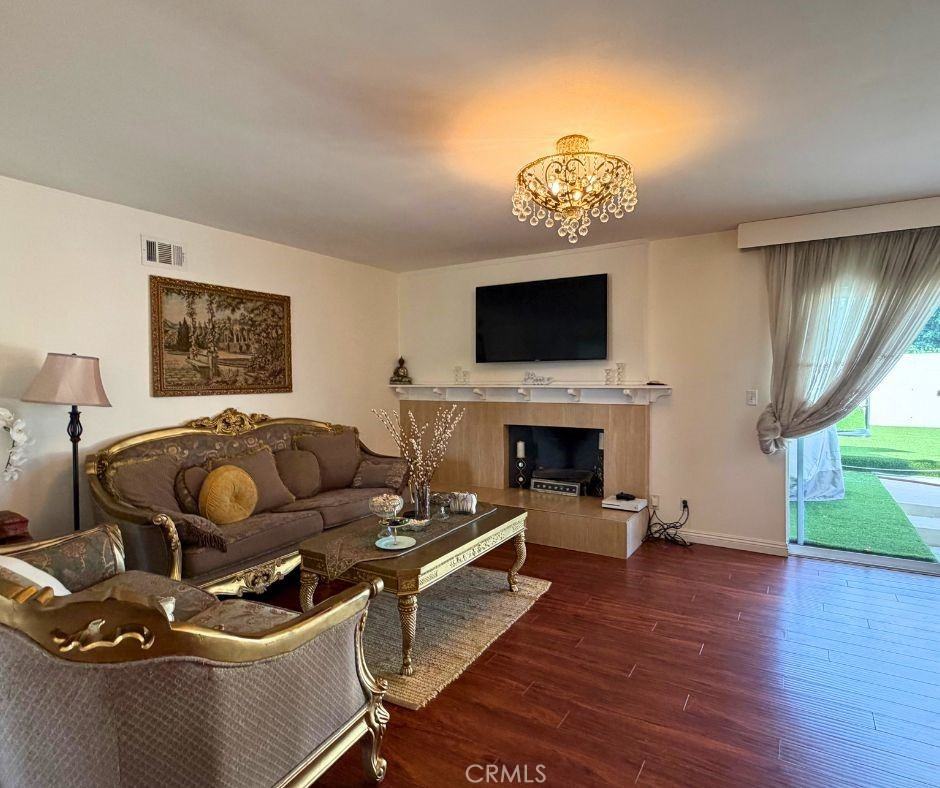 7756 Eton Ave #7756 - Photo 7 of 20